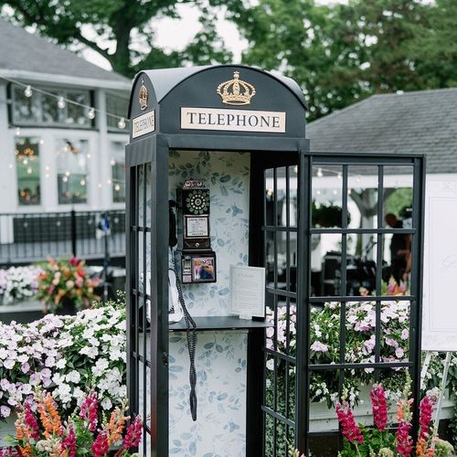 Phone Booth • Vintage Telephone Booth Rental